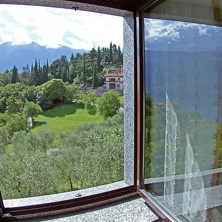 Casa Giacomina Garden And View By Gardadomusmea Tremosine