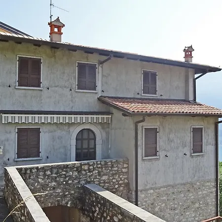 Casa Giacomina Garden And View By Gardadomusmea Tremosine